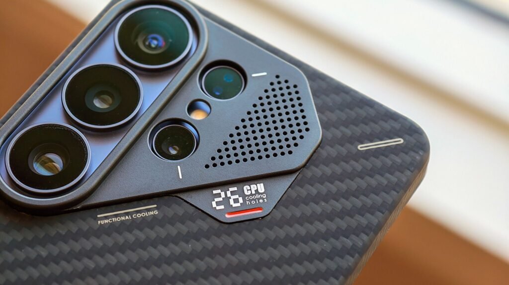 This Galaxy S26 Ultra case is a mobile gamer's dream come true