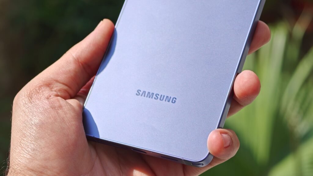 This Samsung Wallet feature might stop working if you don't update Play Services