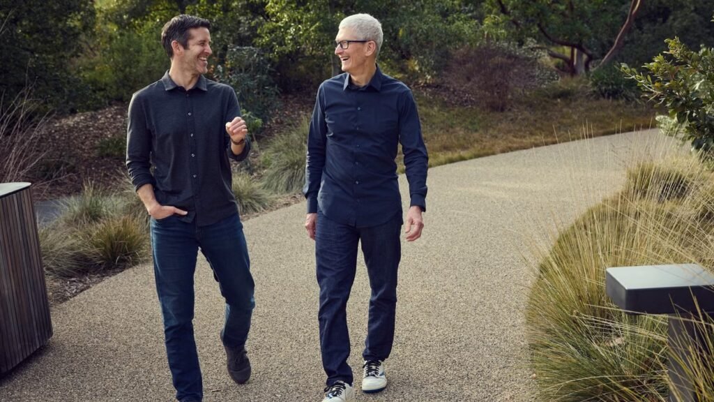 Tim Cook is stepping down as Apple CEO—here's his replacement