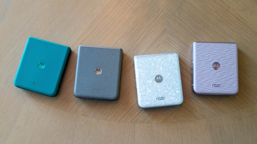 Best Motorola Razr 2026 cases