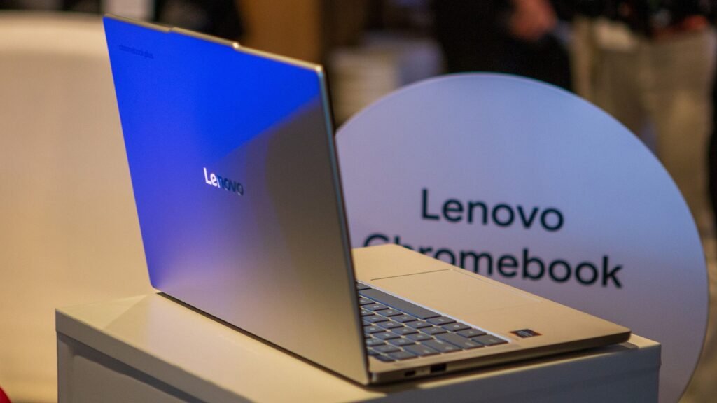 Ditch the Macbook — Our favorite Chromebook is now $350 OFF for Best Buy's Memorial Day Sale