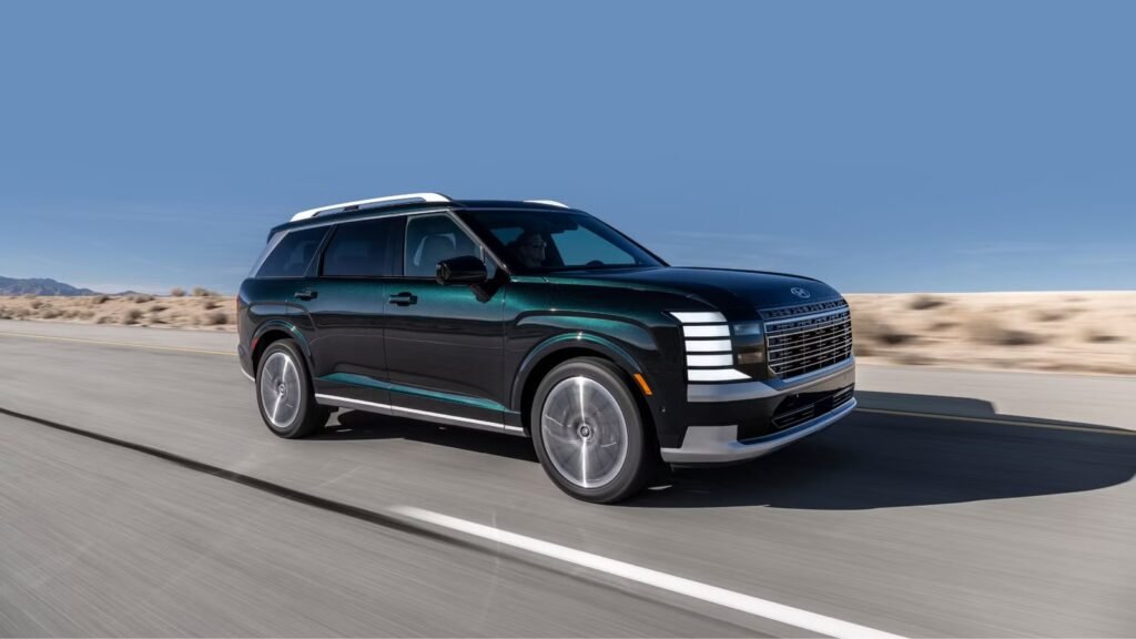 Forget the BMW X7—this Hyundai SUV gets you close for less