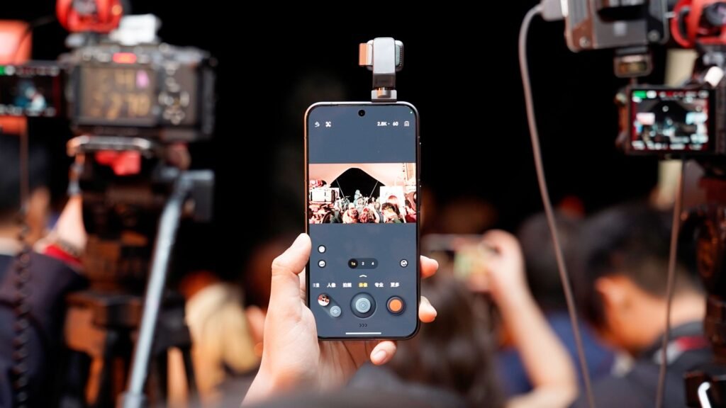 Honor just gave us a clearer idea of when its Robot Phone is coming