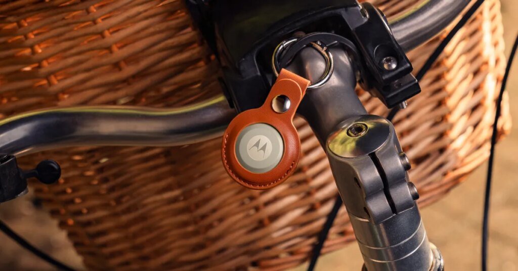 Motorola hints at Moto Tag 2's US debut as first-gen goes missing