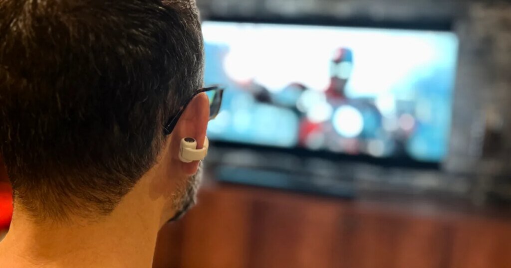 Open-ear earbuds are the new headphones for people who want plausible deniability