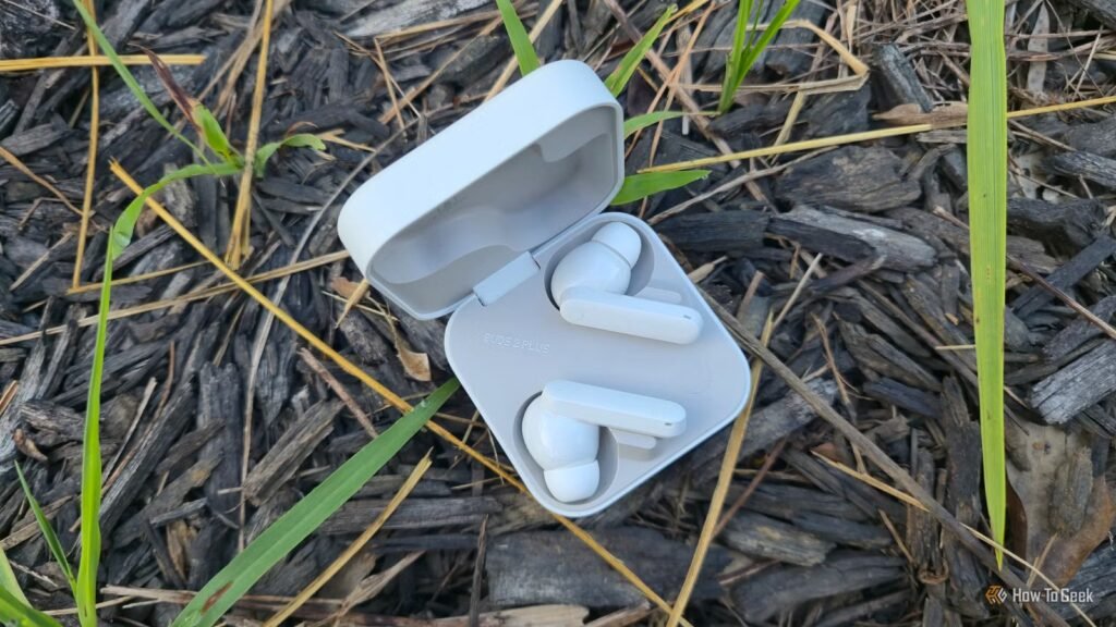 These 4 overlooked Android settings made my cheap headphones sound like AirPods