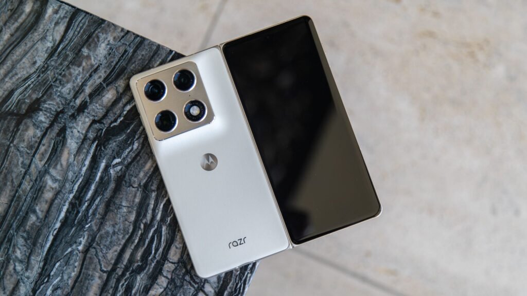 5 ways the Razr Fold 2027 can improve on Motorola’s already-excellent foldable 5 ways the Razr Fold 2027 can improve on Motorola's already-excellent foldable