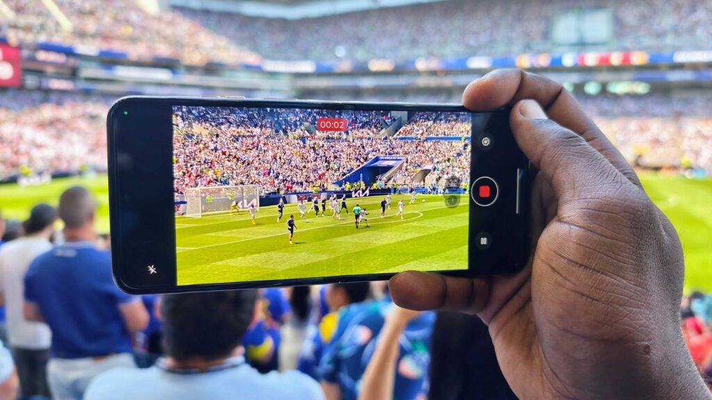 I went to a FIFA World Cup match with the Motorola Razr. Here are the 5 best camera features I used to capture the moment, and how you can get a serious discount on a powerful Razr flagship