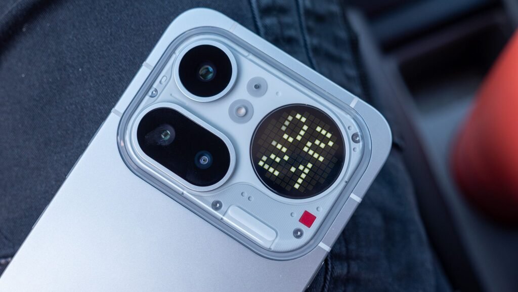 Keeping it fun: Nothing debuts its phones, audio lineup at Best Buy in the US Keeping it fun: Nothing debuts its phones, audio lineup at Best Buy in the US