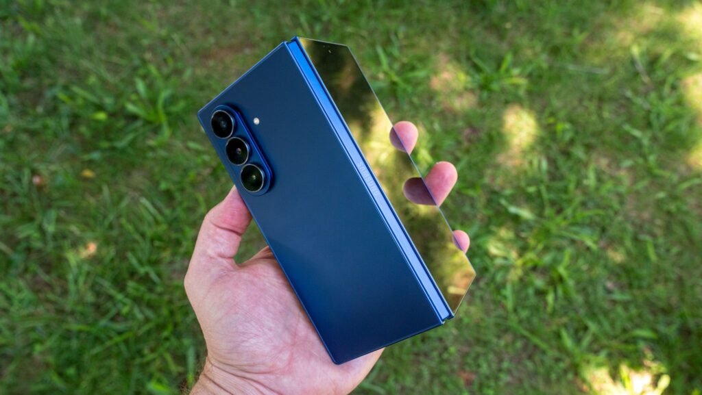 Should you wait for the Samsung Galaxy Z Fold 8? Should you wait for the Samsung Galaxy Z Fold 8?