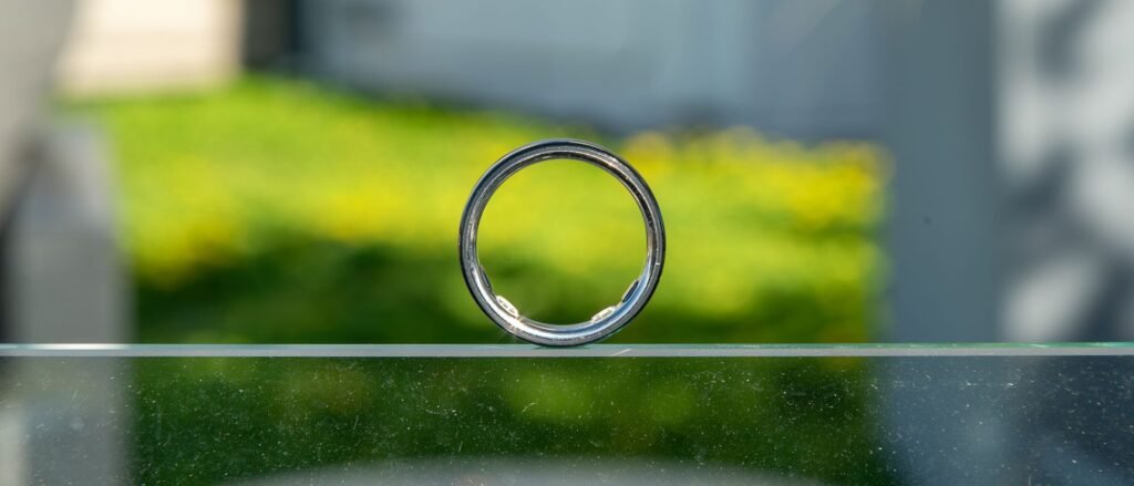 I tested the Oura Ring 5 for a month, and it's exactly what other smart rings should aspire to be
